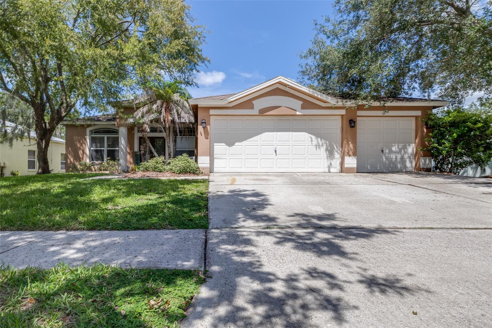 17012 Falconridge Road — photo