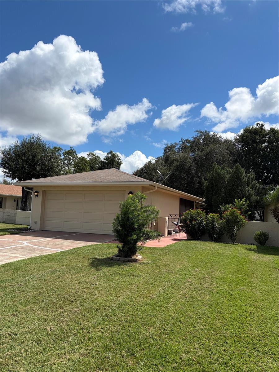 617 Wexford Court — photo