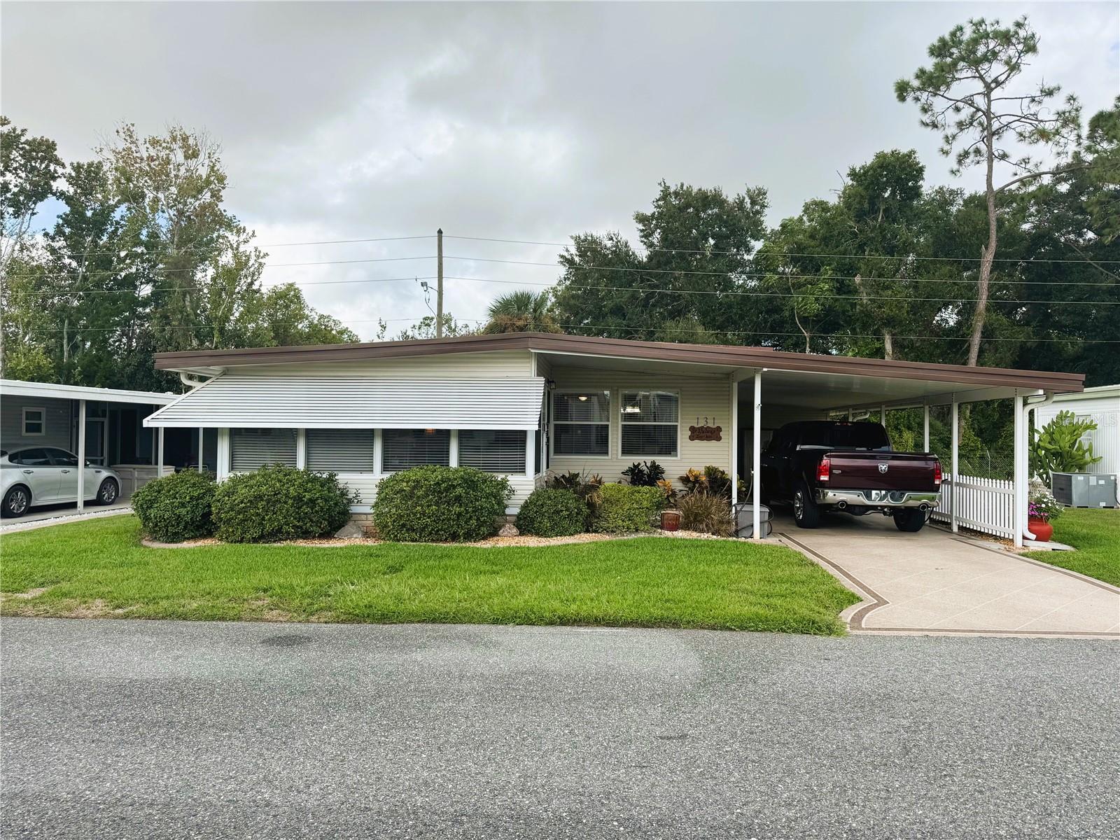 131 Bougainvillea Drive — photo