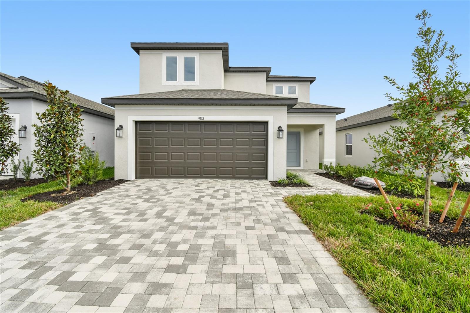 9118 Optimist Way — photo