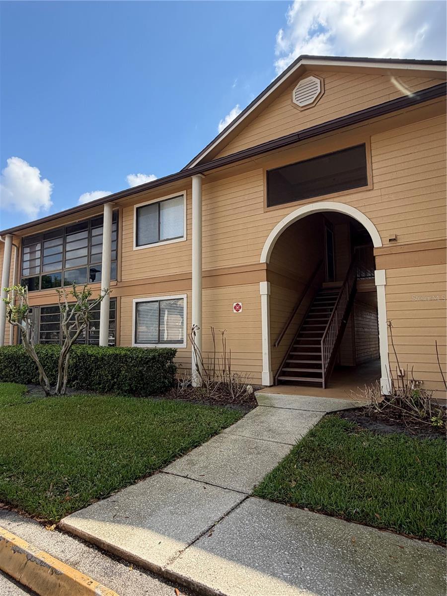 6031 Scotchwood Glen 205 — photo