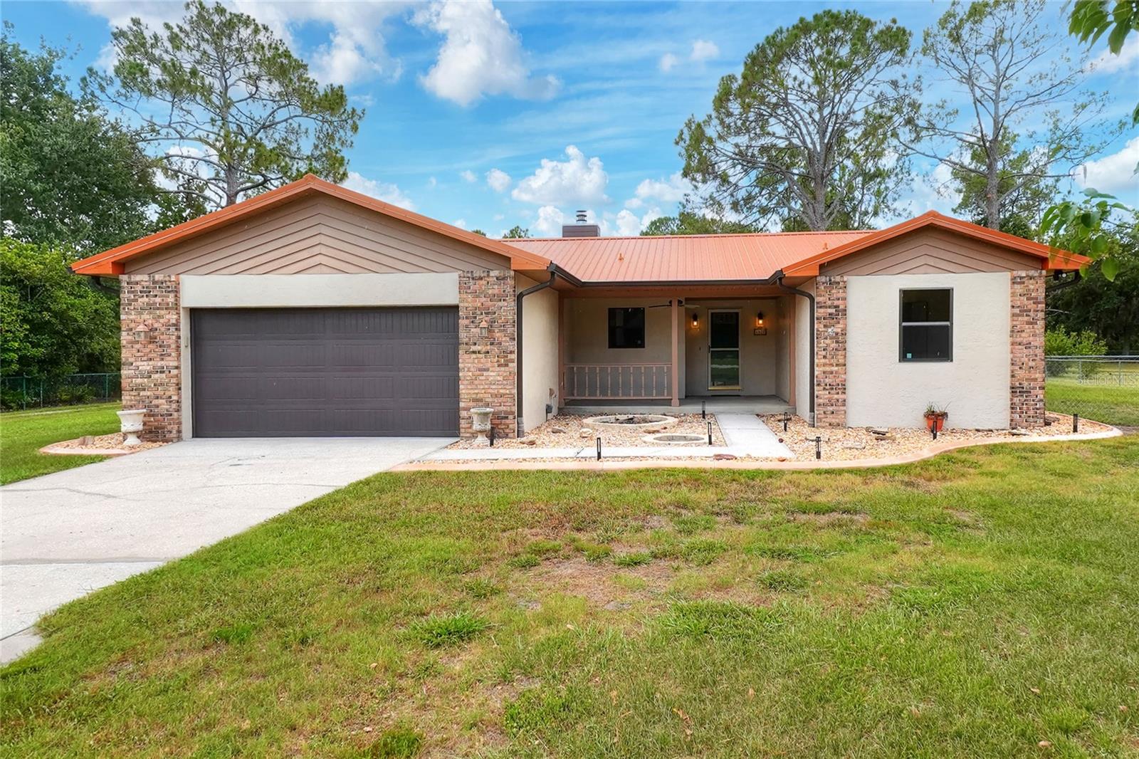 4520 Log Cabin Drive — photo