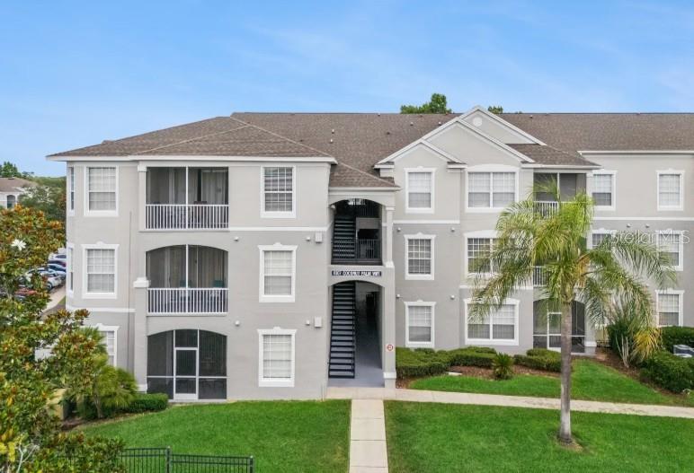 8107 Coconut Palm Way 201 — photo