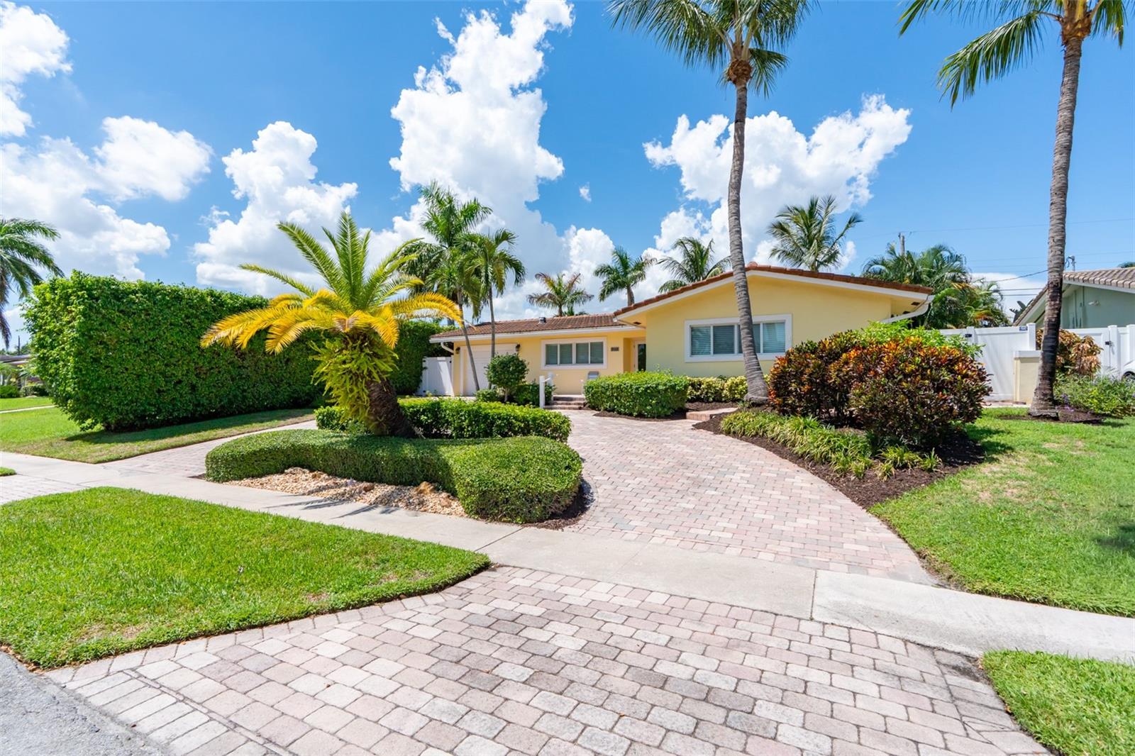 1271 SW 9th Street — photo