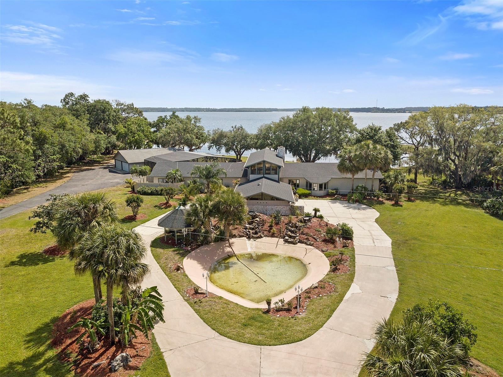 5575 Alligator Lake Road — photo