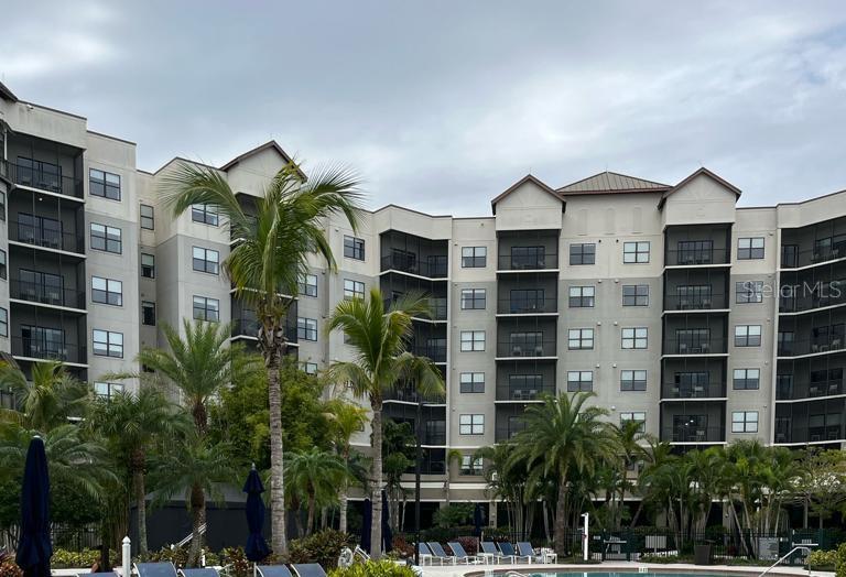 14501 Grove Resort Avenue 1318 — photo