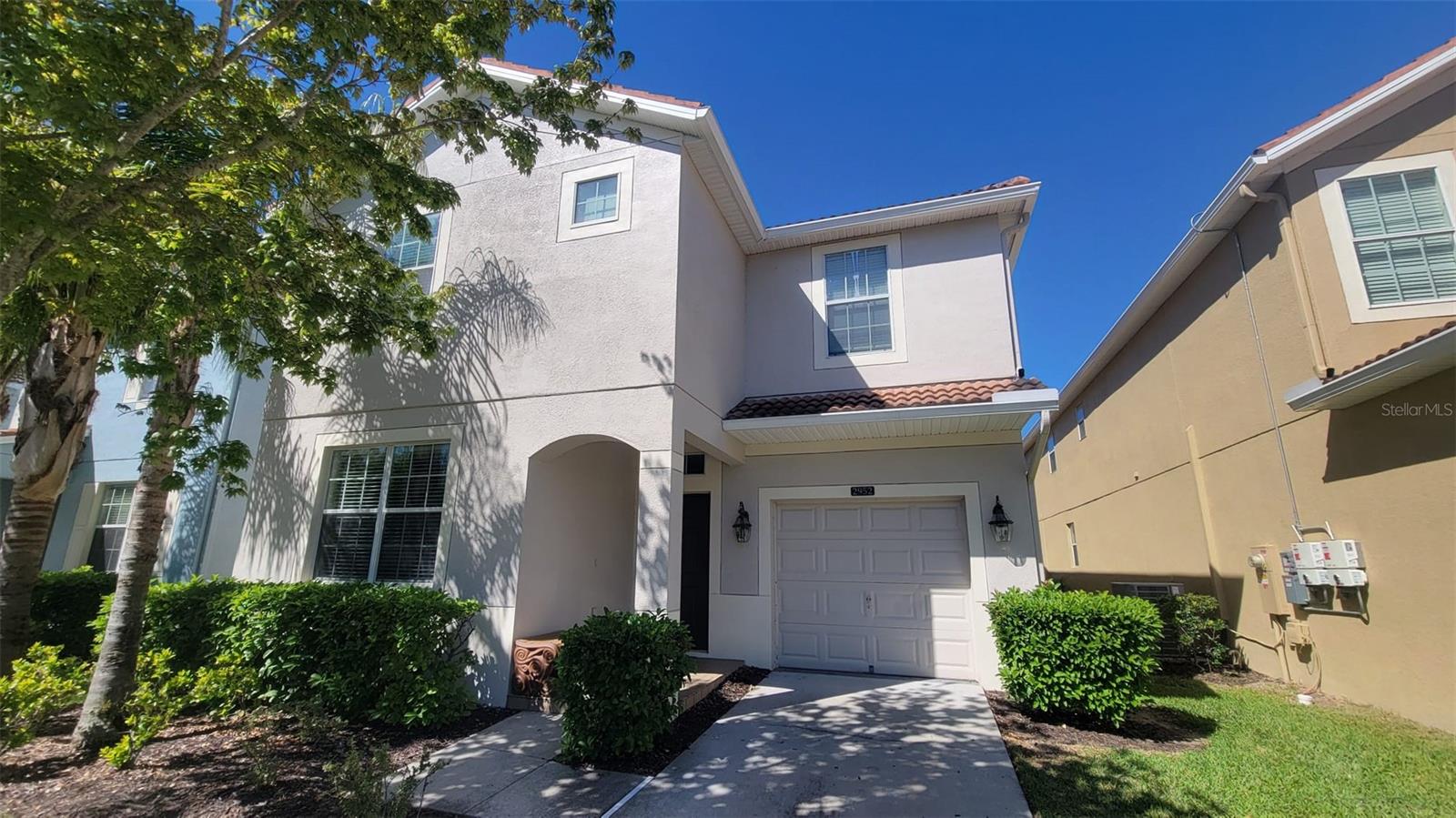 2952 Beach Palm Avenue — photo