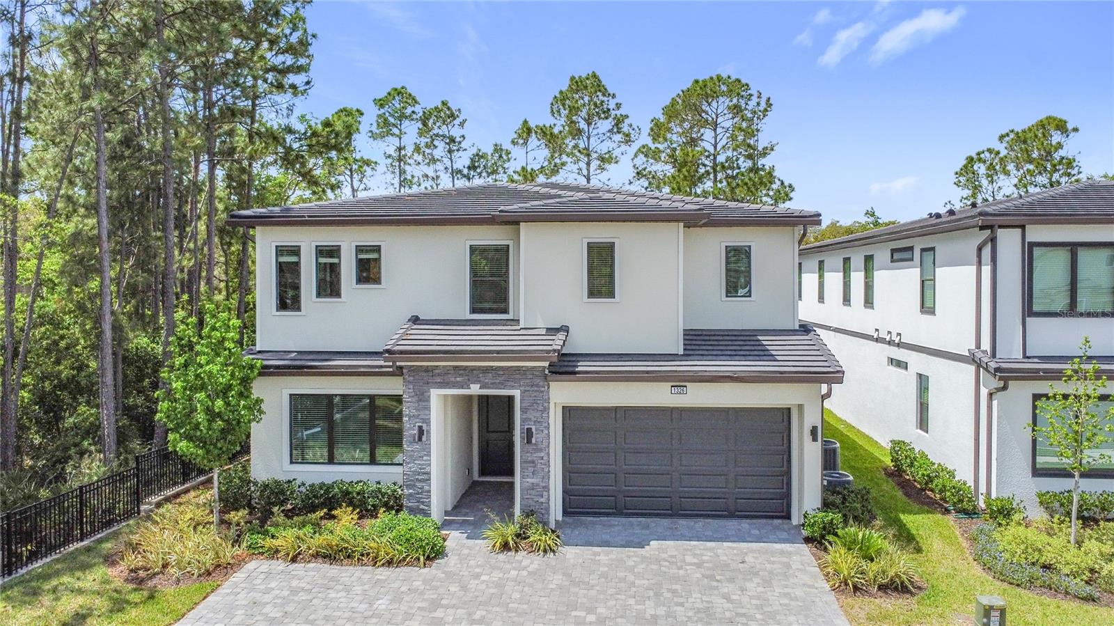 1326 Butterfly Orchid Road — photo