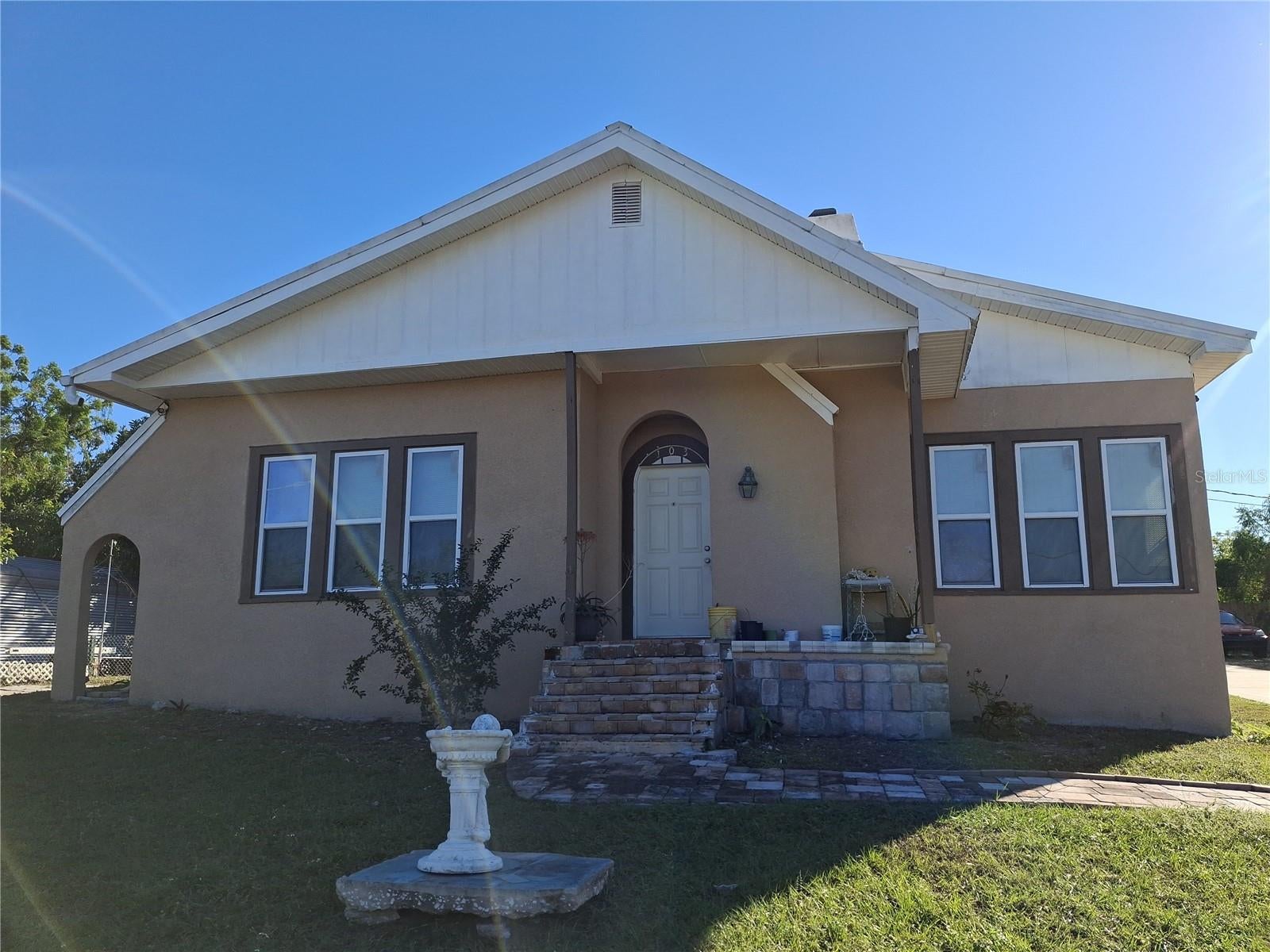 103 Gordon Drive — photo