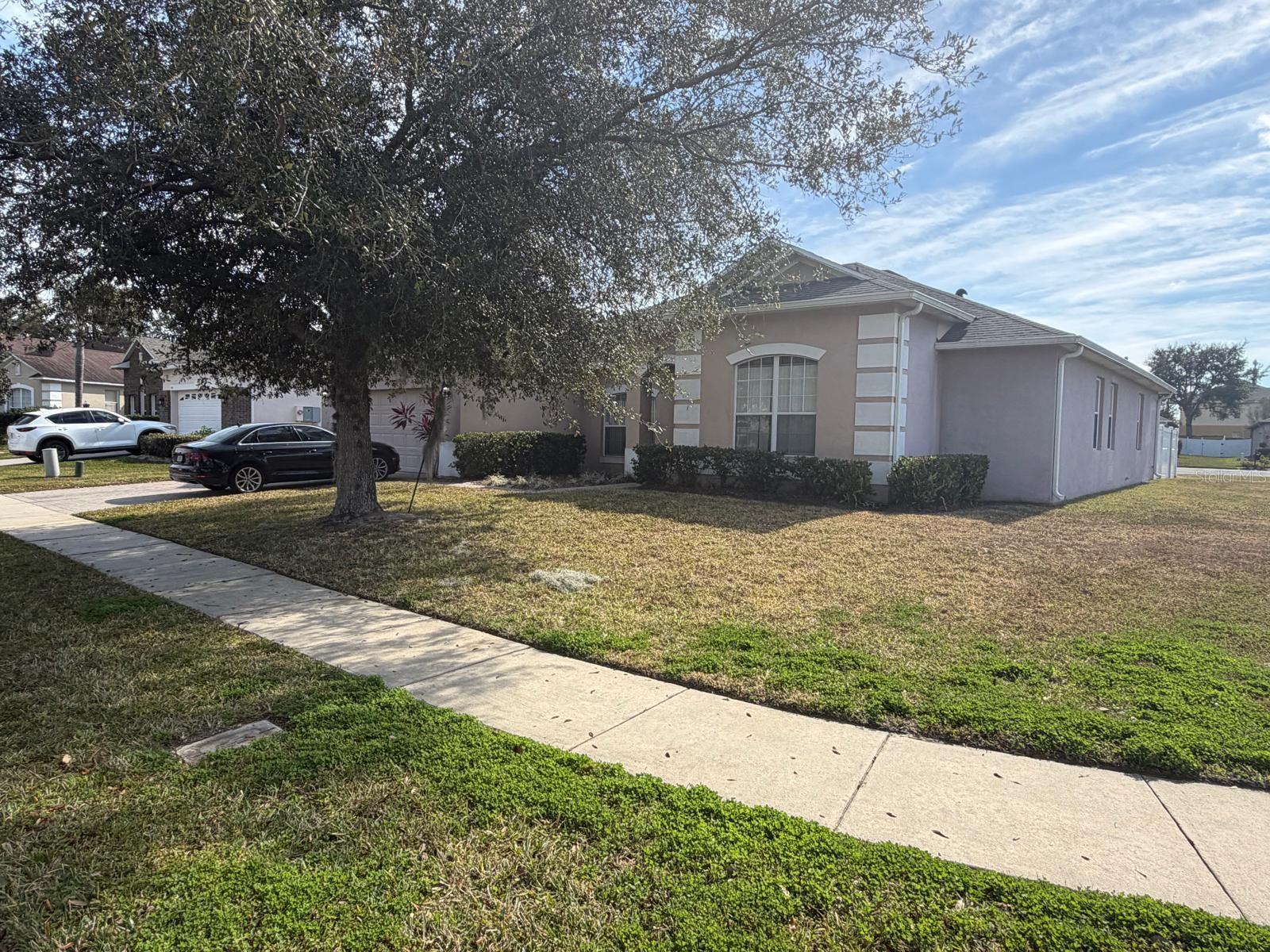 430 Merlot Drive — photo