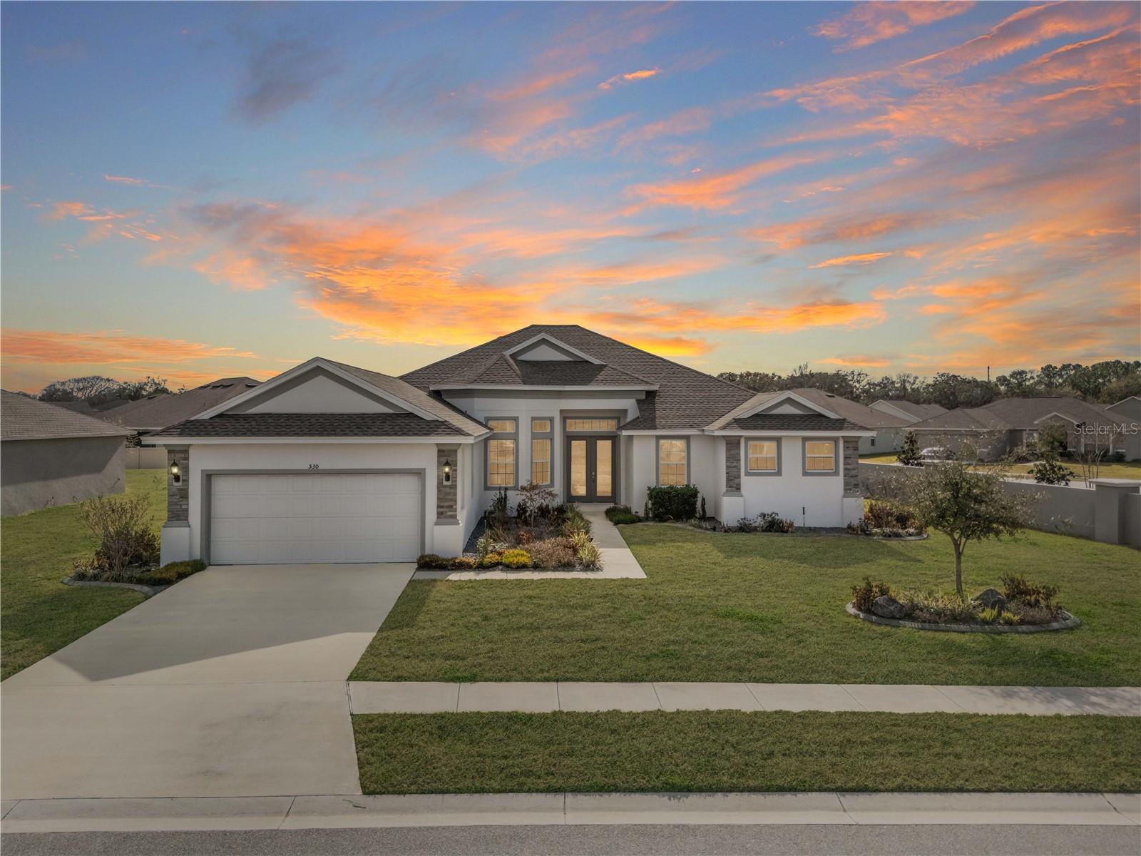 530 Sanctuary Boulevard — photo