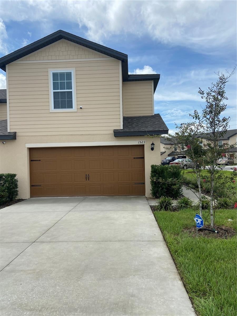 1523 Wynford Circle — photo