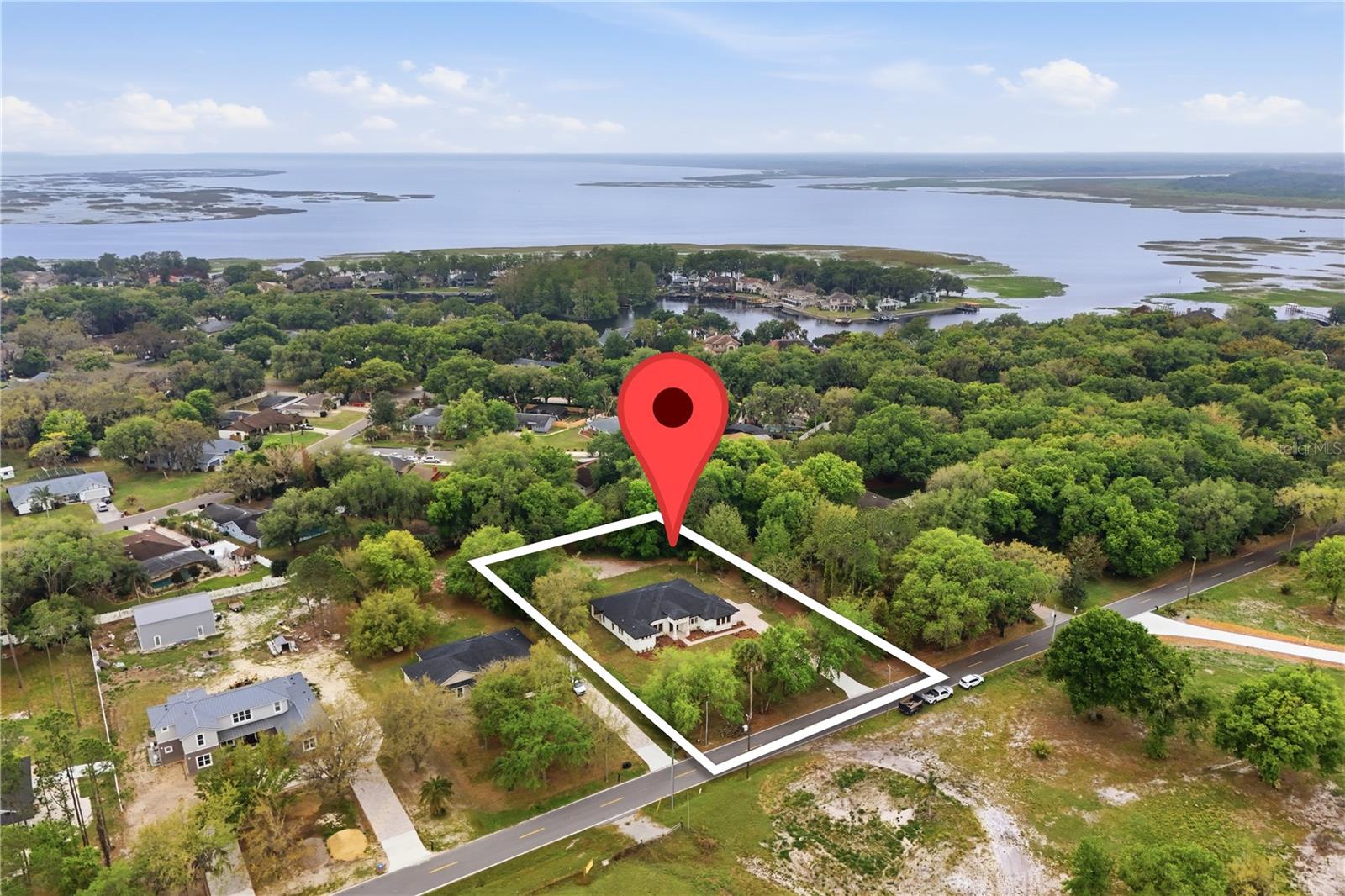 1516 Pine Island Road — photo