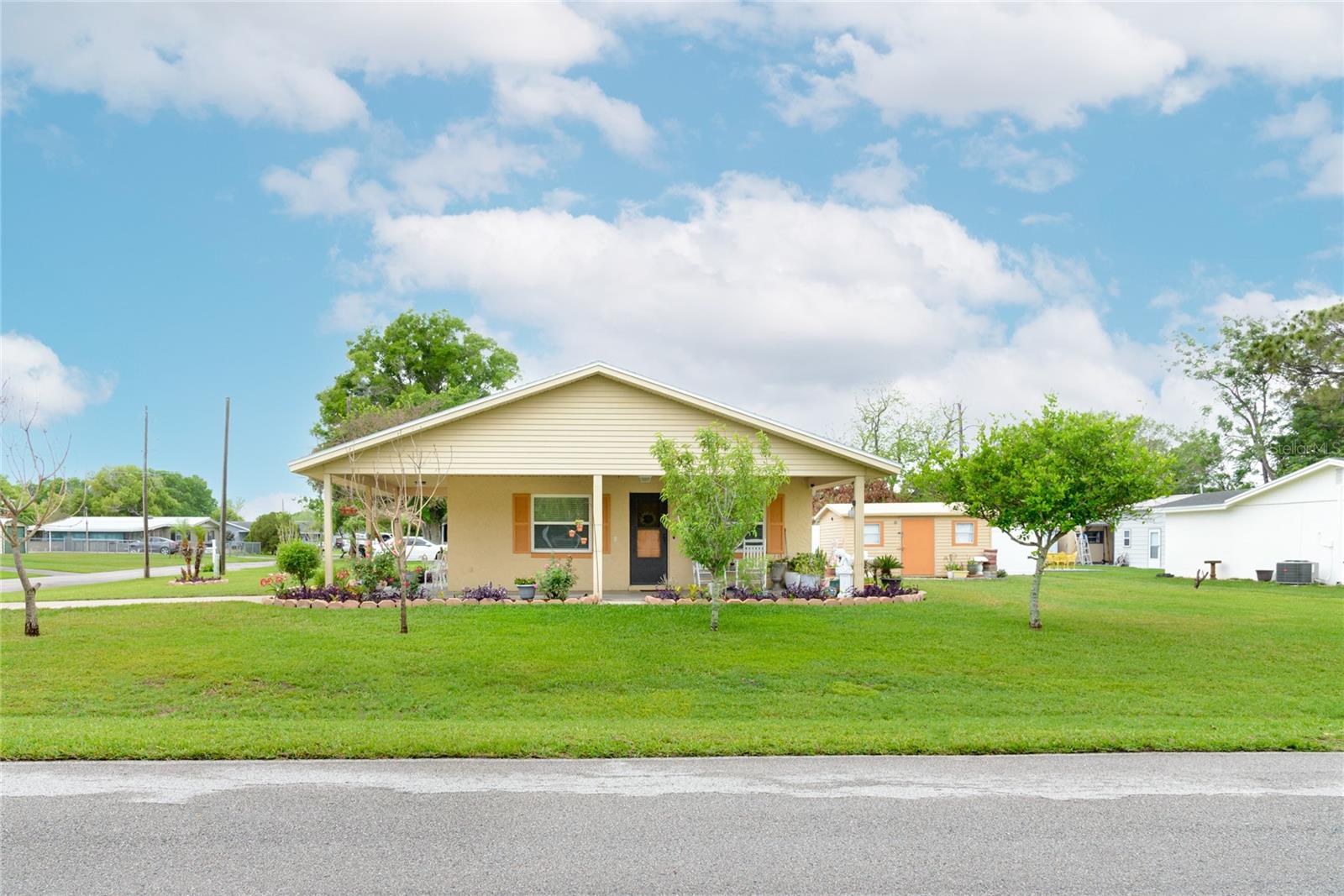 Home in ST CLOUD, FL 34769 — photo 3