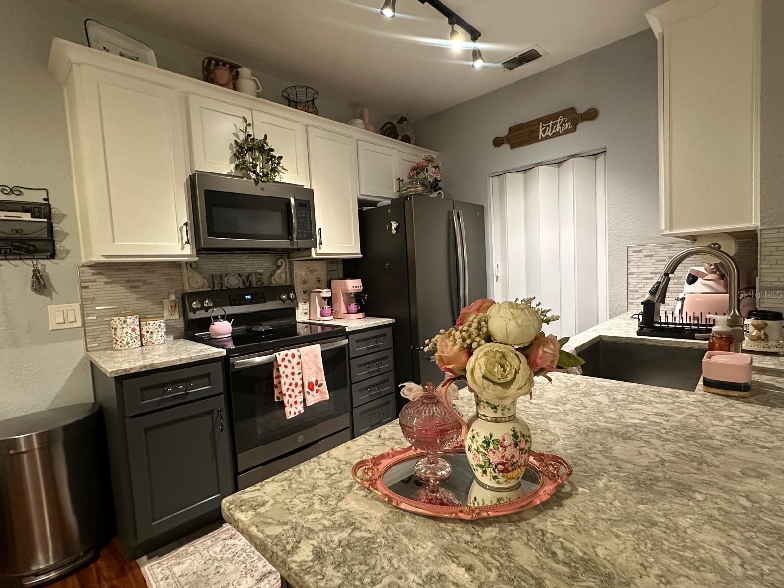 875 Grand Regency Point 203 — photo