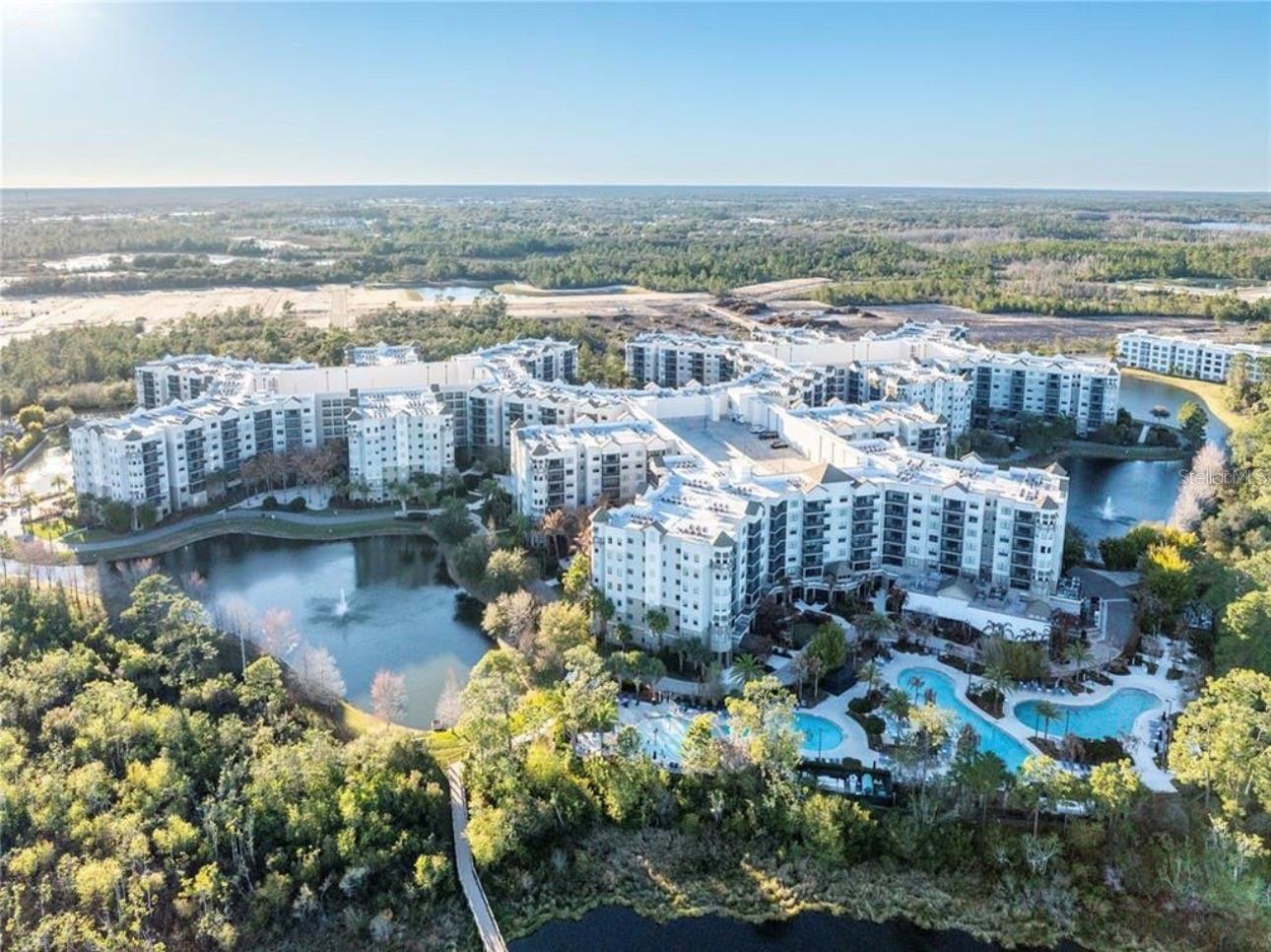 14501 Grove Resort Avenue 3524 — photo