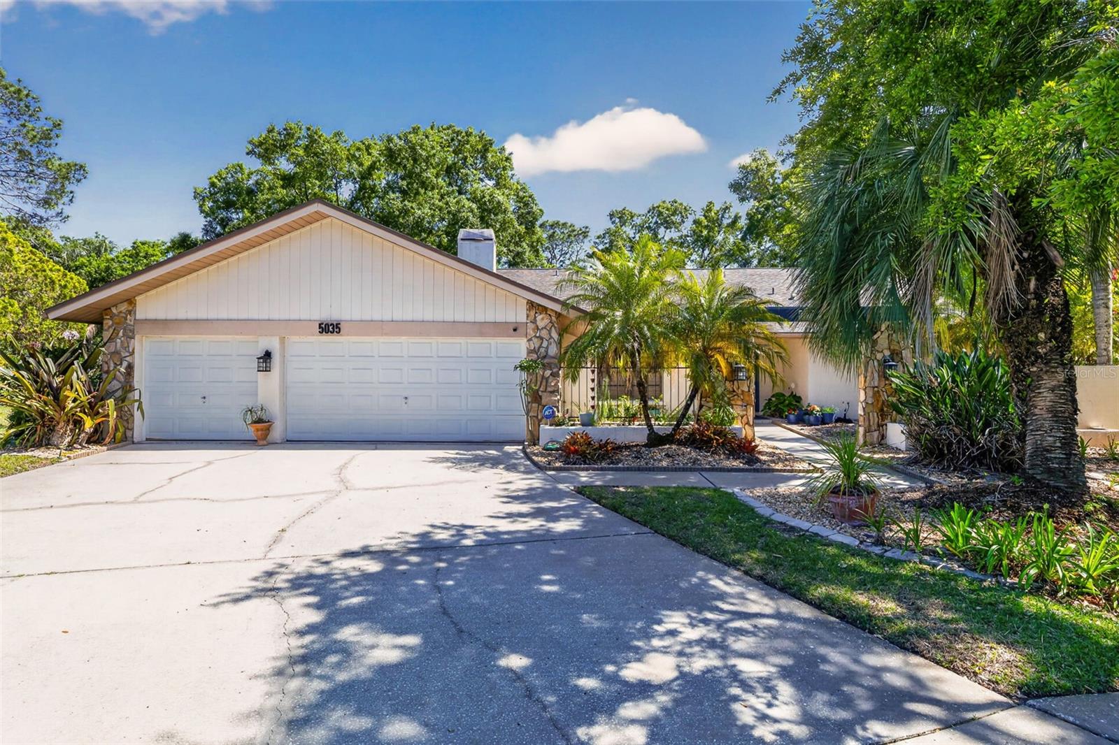 5035 Barrowe Drive — photo
