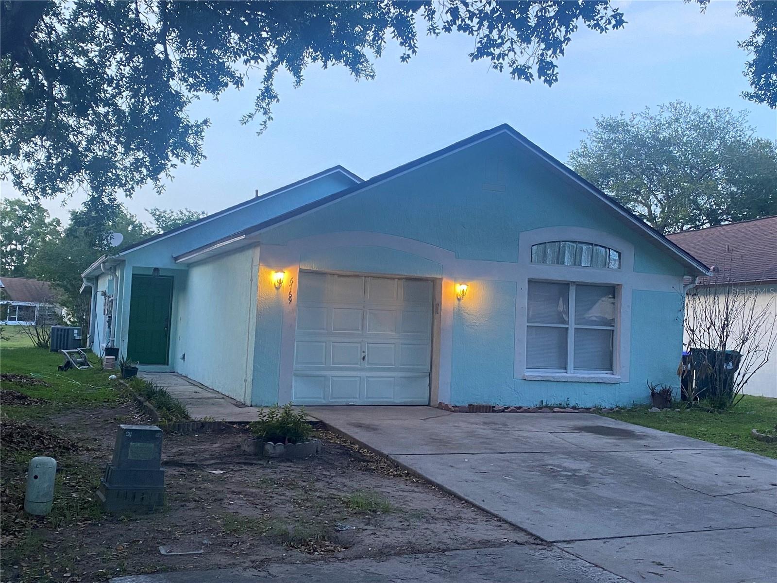 6769 Ebans Bend — photo
