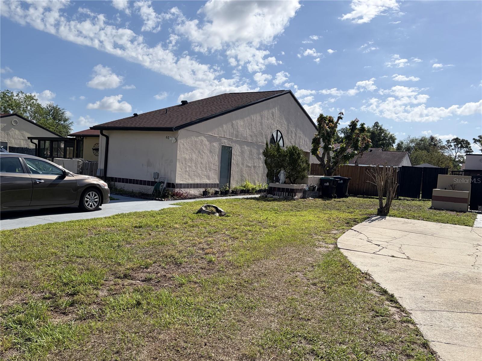639 Golden Sunshine Circle — photo
