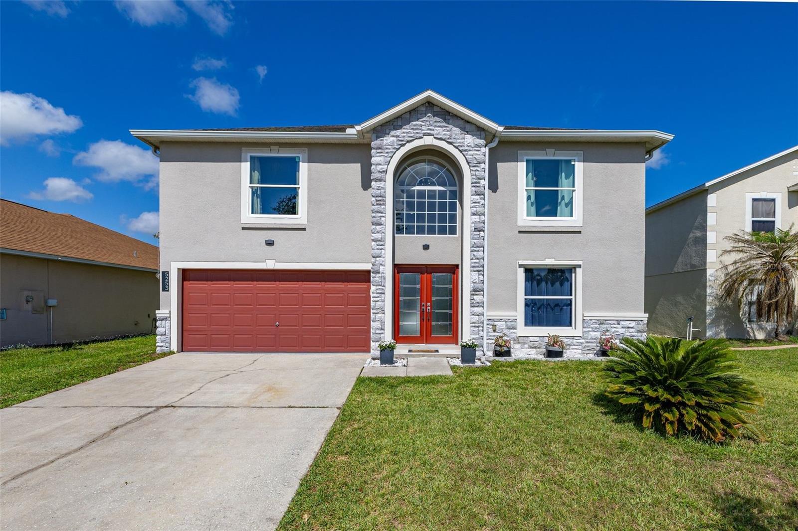 5253 Sunset Canyon Drive — photo