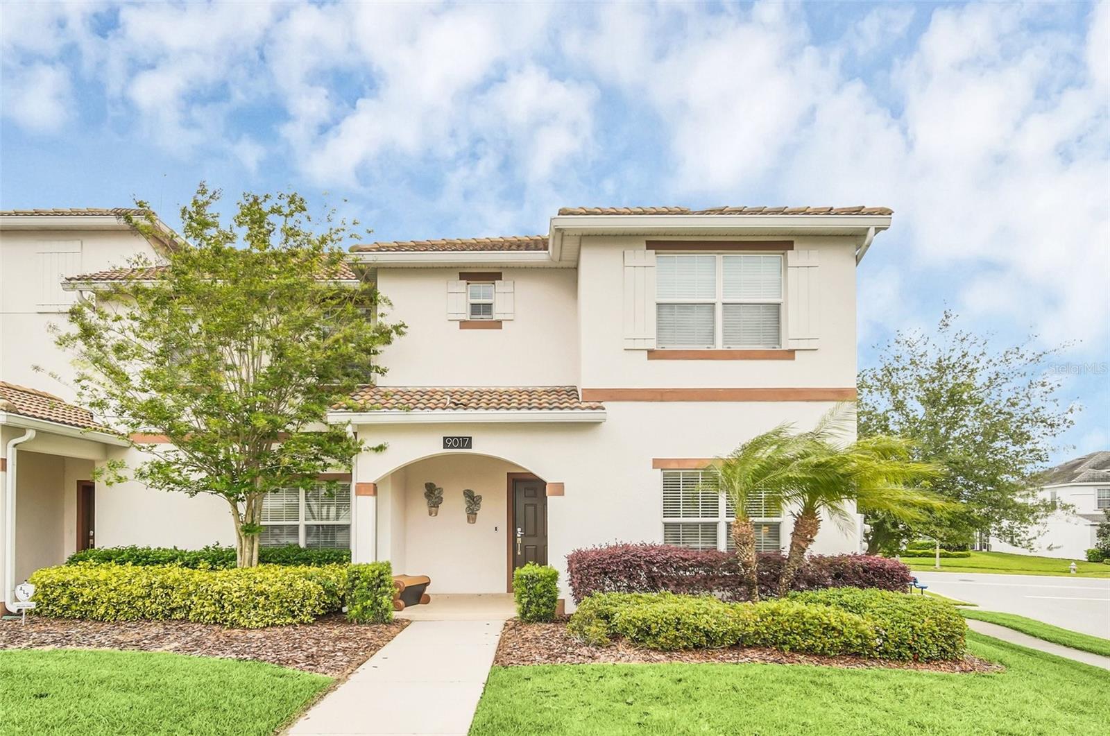 9017 Dogleg Drive — photo