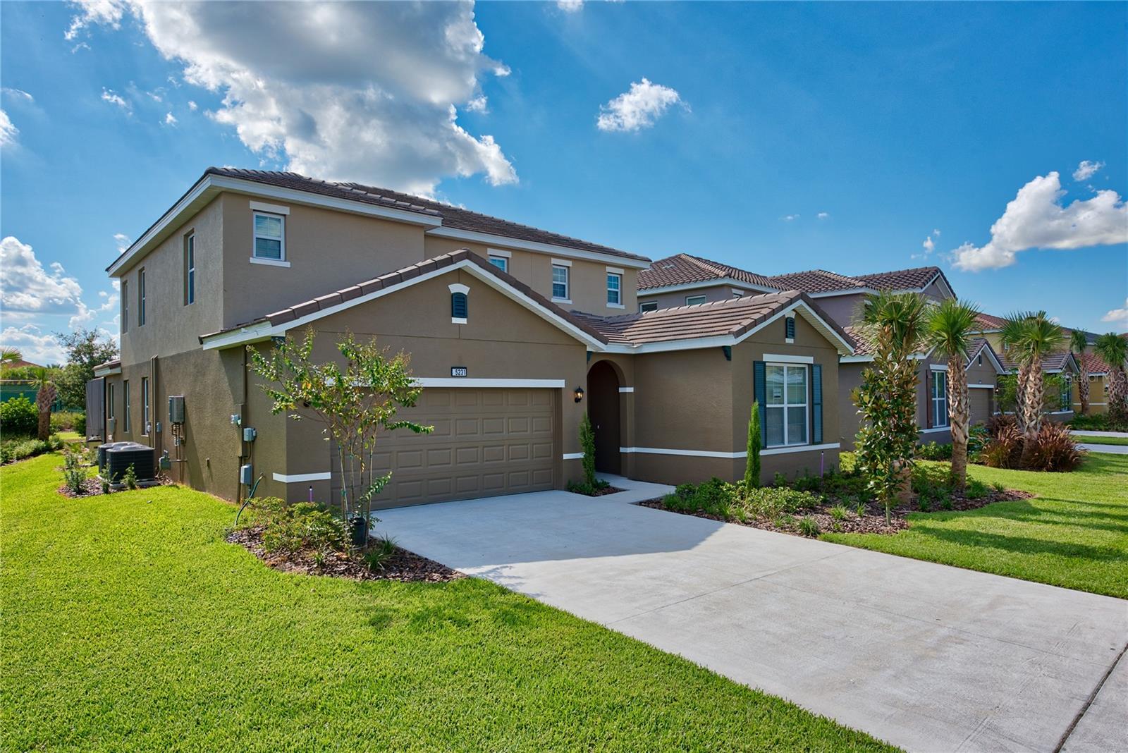 5231 Wildwood Way — photo