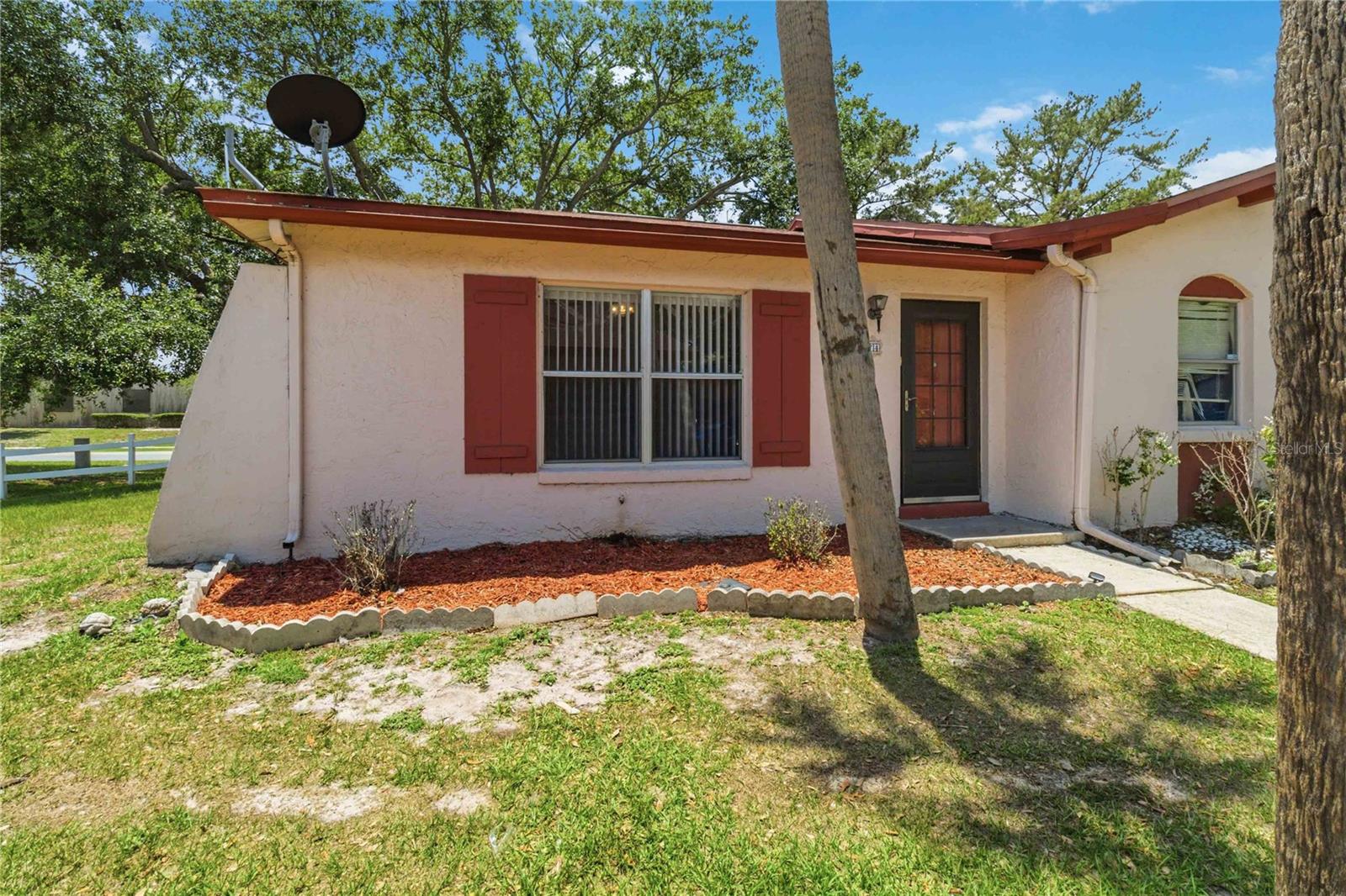 74 S Marbrisa Way — photo