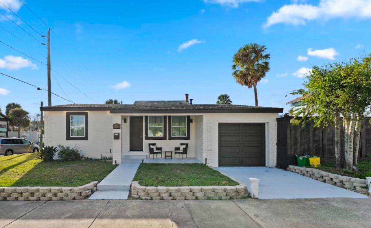 301 N Hollywood Avenue — photo