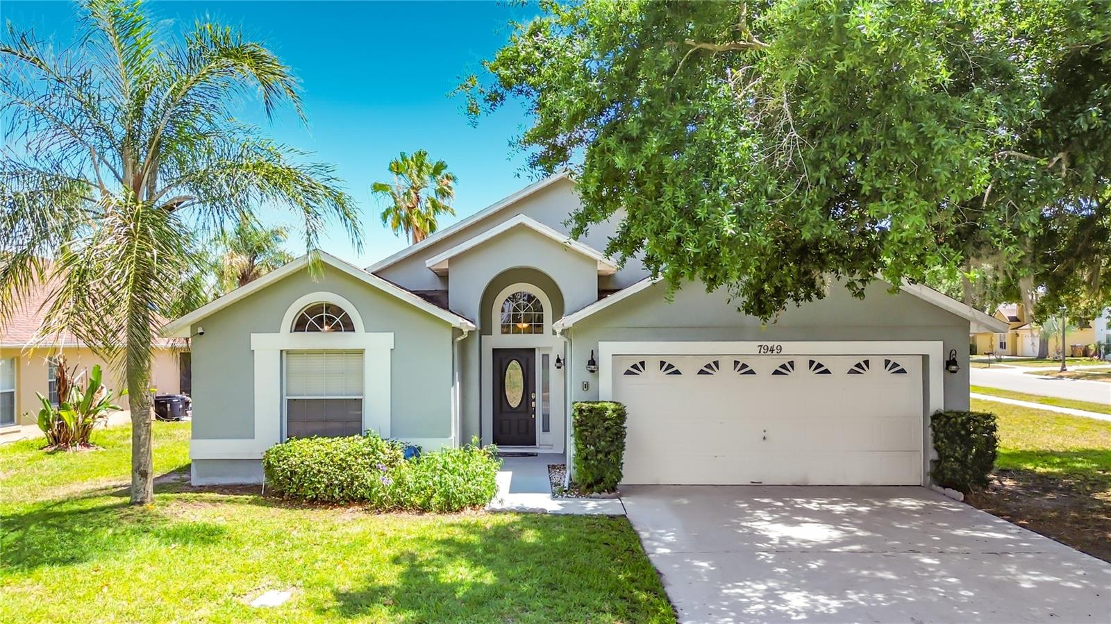 7949 Golden Pond Cir — photo