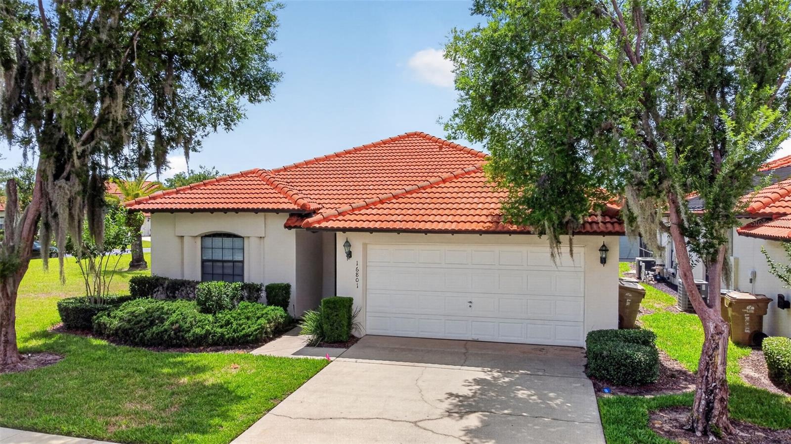 16801 Lazy Breeze Loop — photo