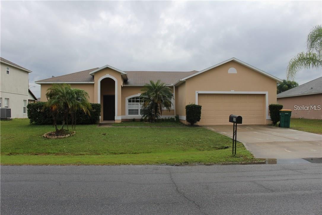 32 Altera Court — photo
