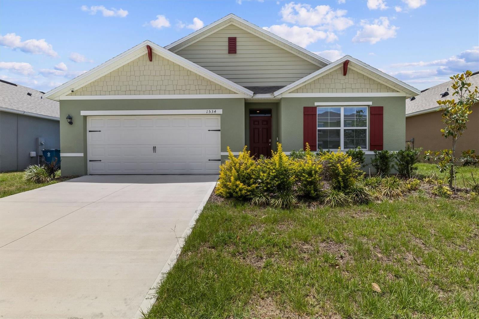 1534 Wax Myrtle Way — photo