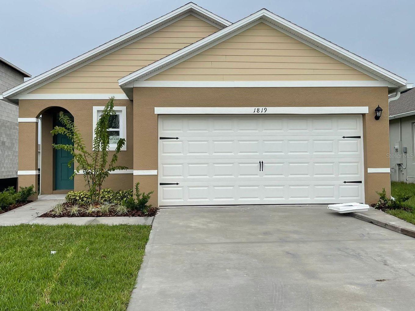 1819 Wild Rye Way — photo