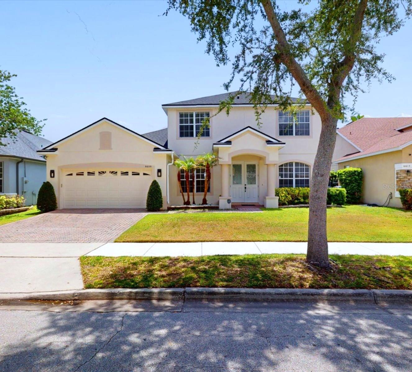 6609 Lake Pembroke Place — photo