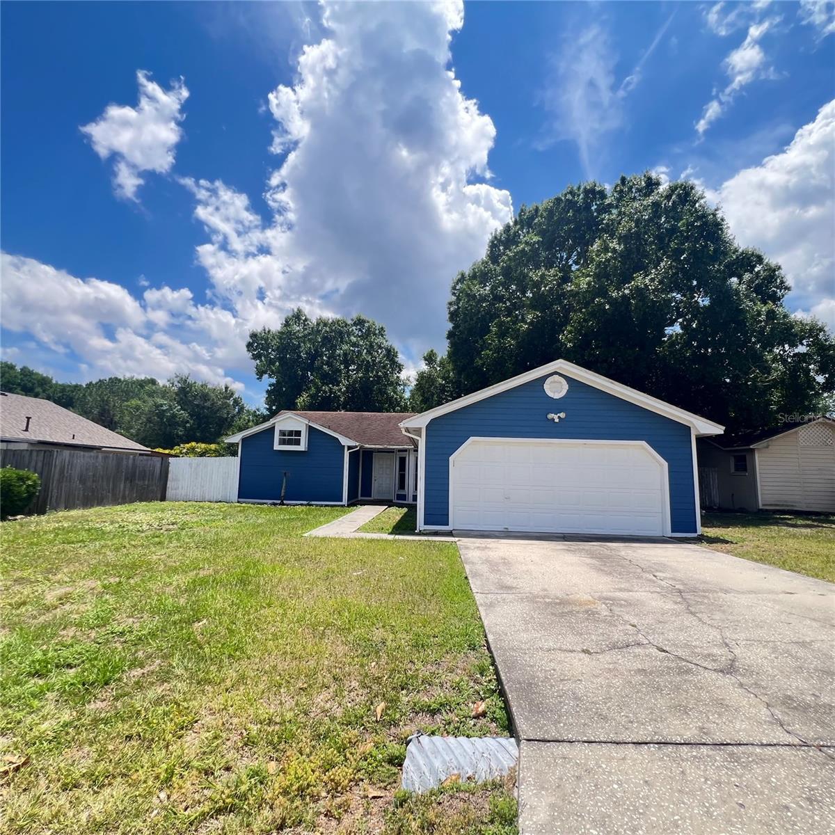 3430 Fox Ridge Street — photo