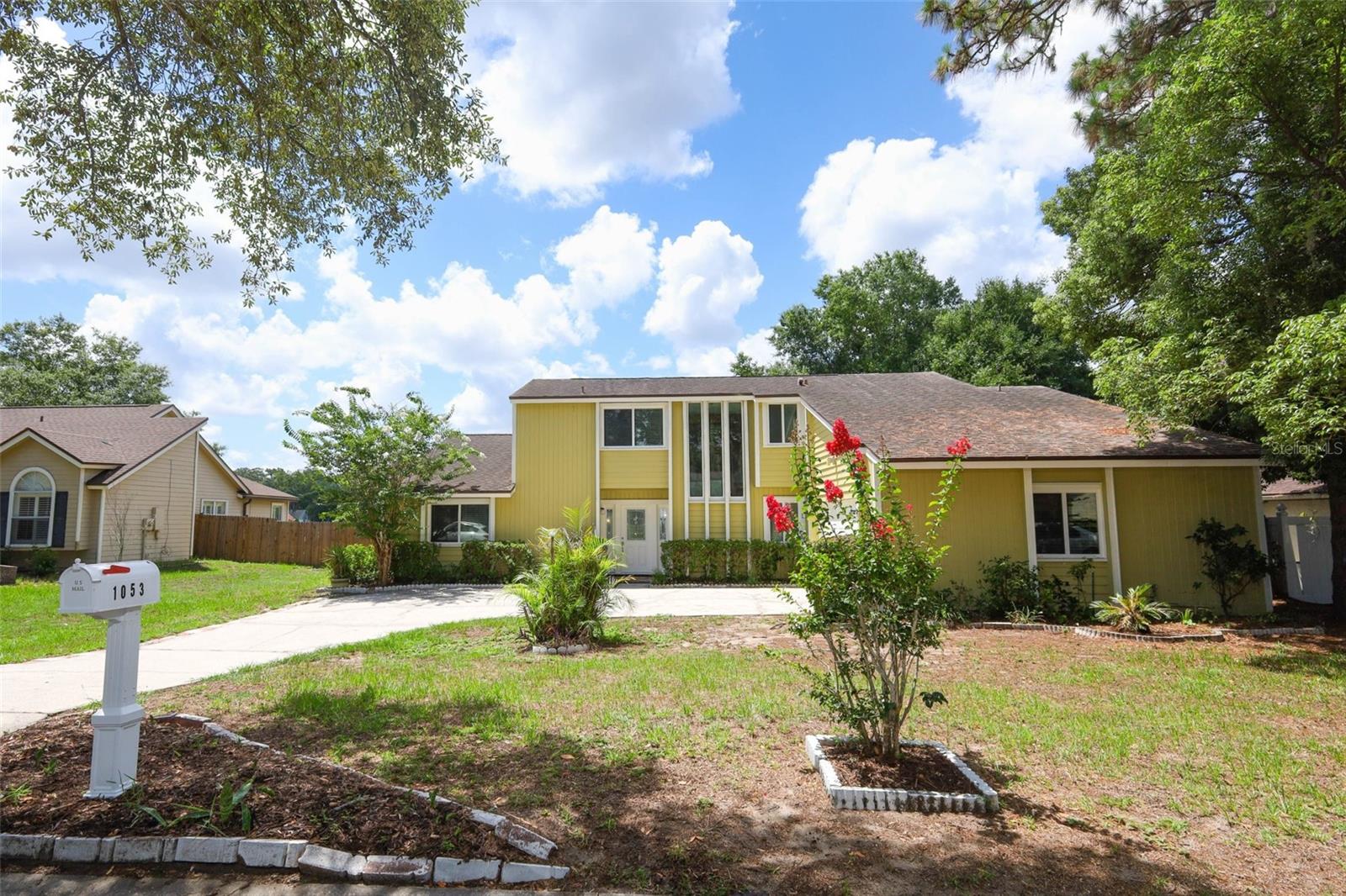 Home in APOPKA, FL 32703 — photo 2