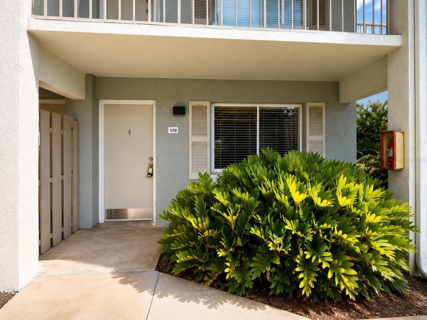 120 Blue Point Way 170 — photo