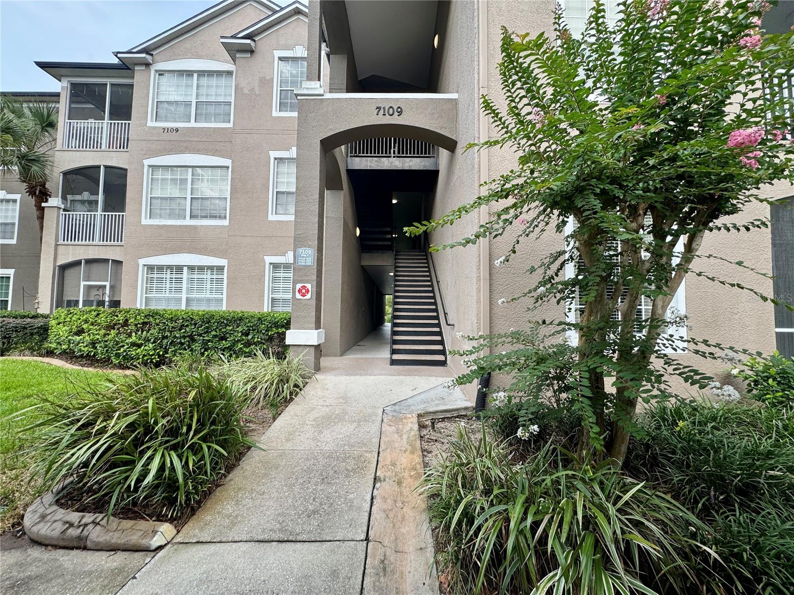 7109 Yacht Basin Avenue 418 — photo