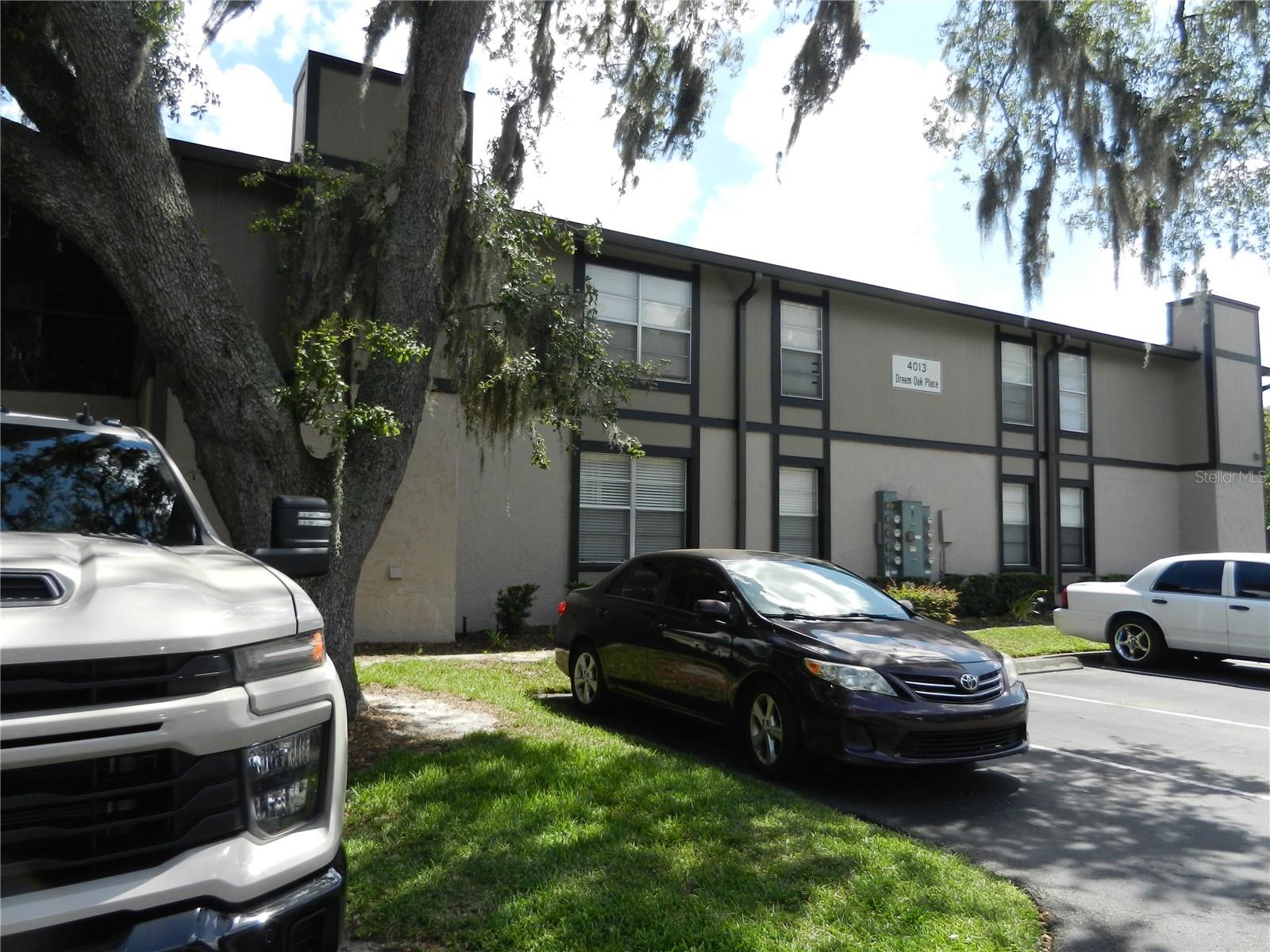 4013 Dream Oak Pl 103 — photo