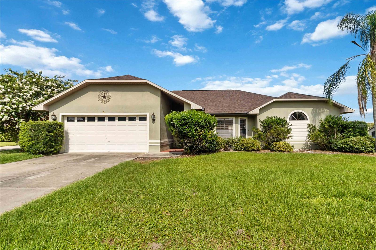 2207 Deata Court — photo