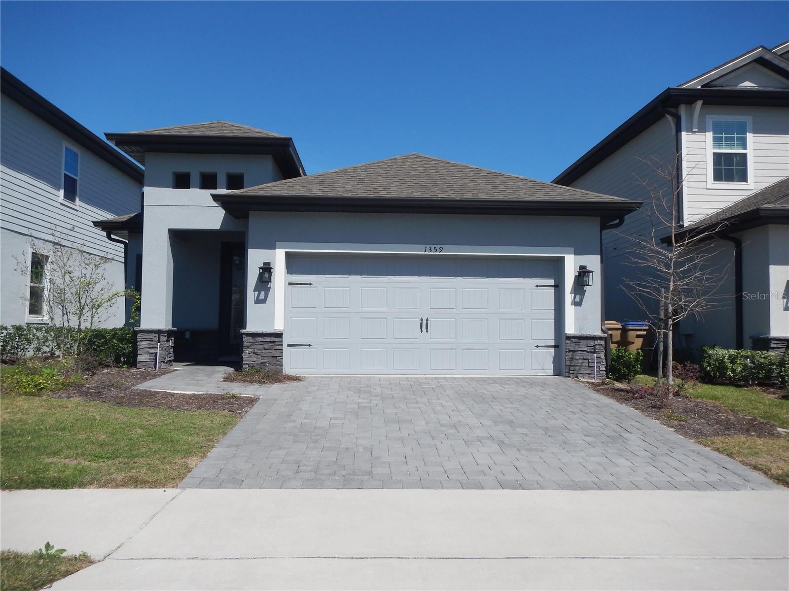1359 Greenfield Loop — photo