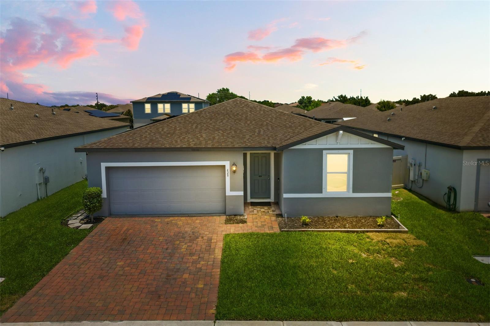 428 McKenna Drive — photo