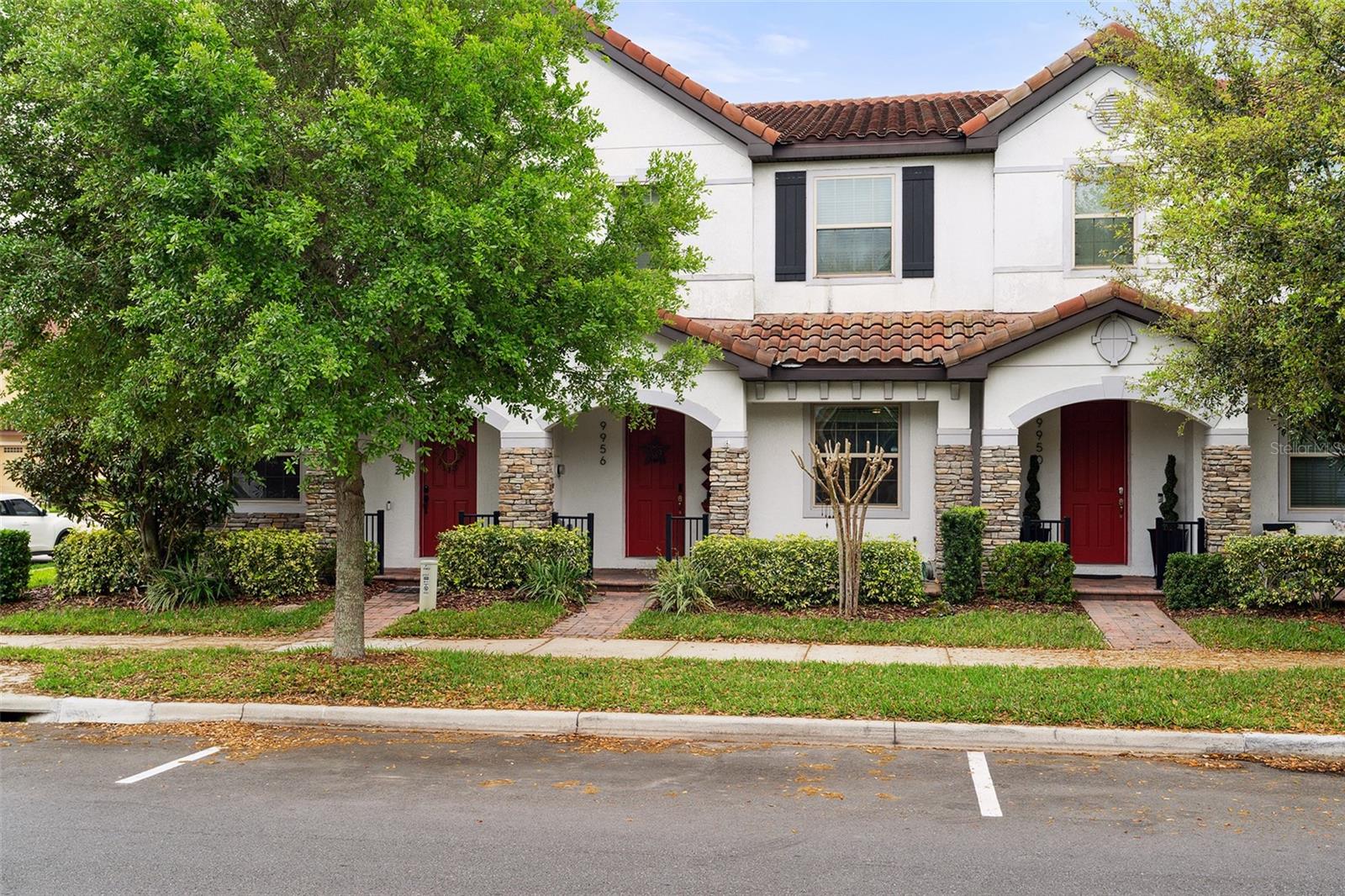 9956 Eagle Creek Center Blvd — photo