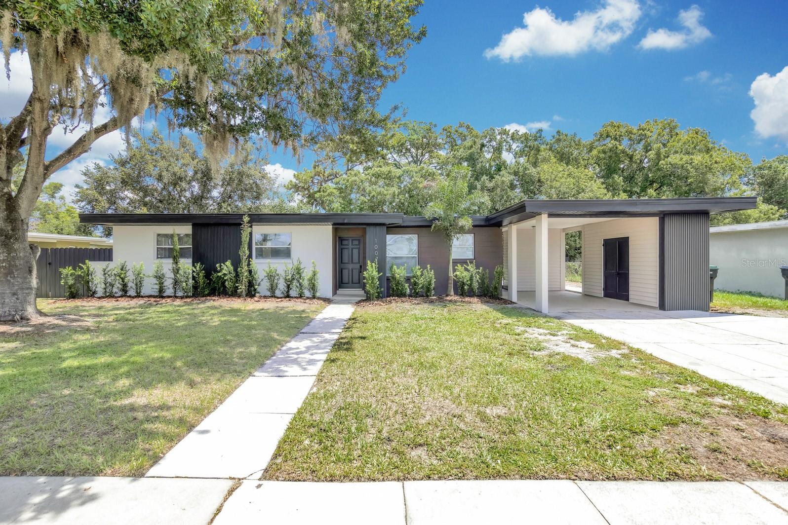 1007 Egan Drive — photo