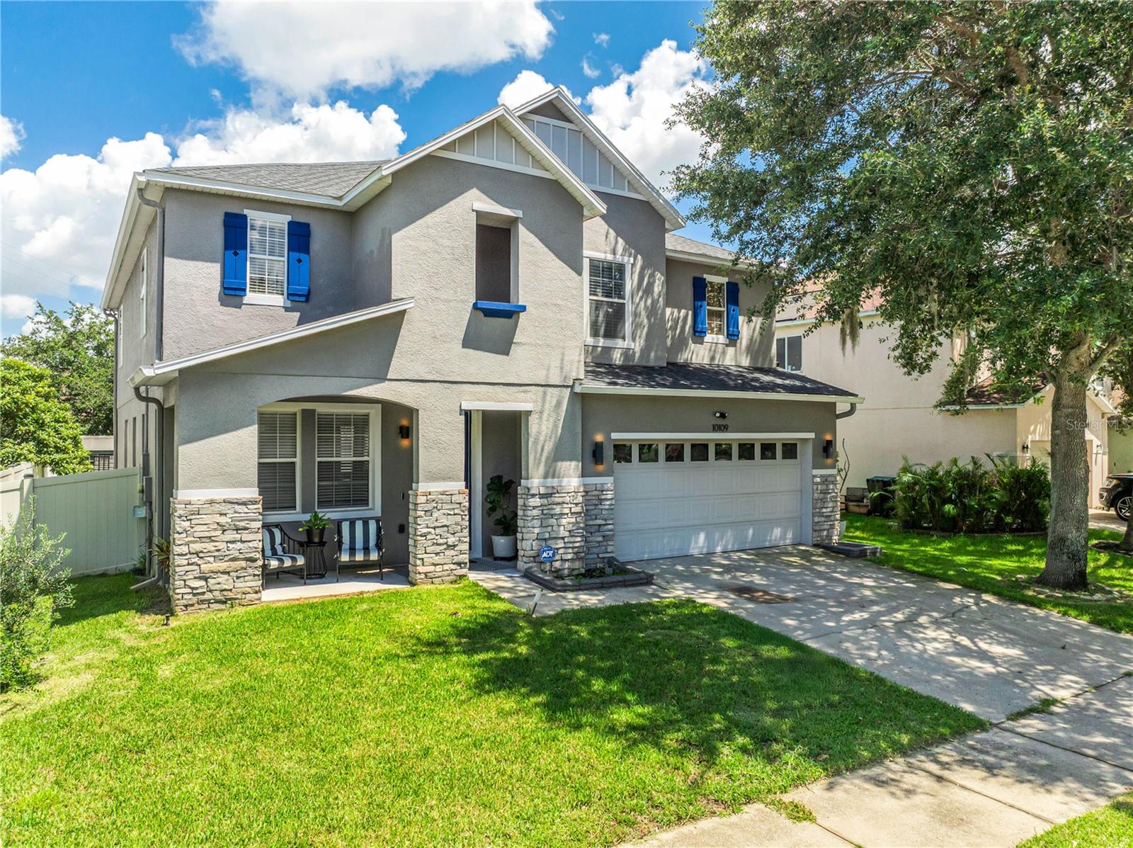 10109 Stratford Pointe Avenue — photo