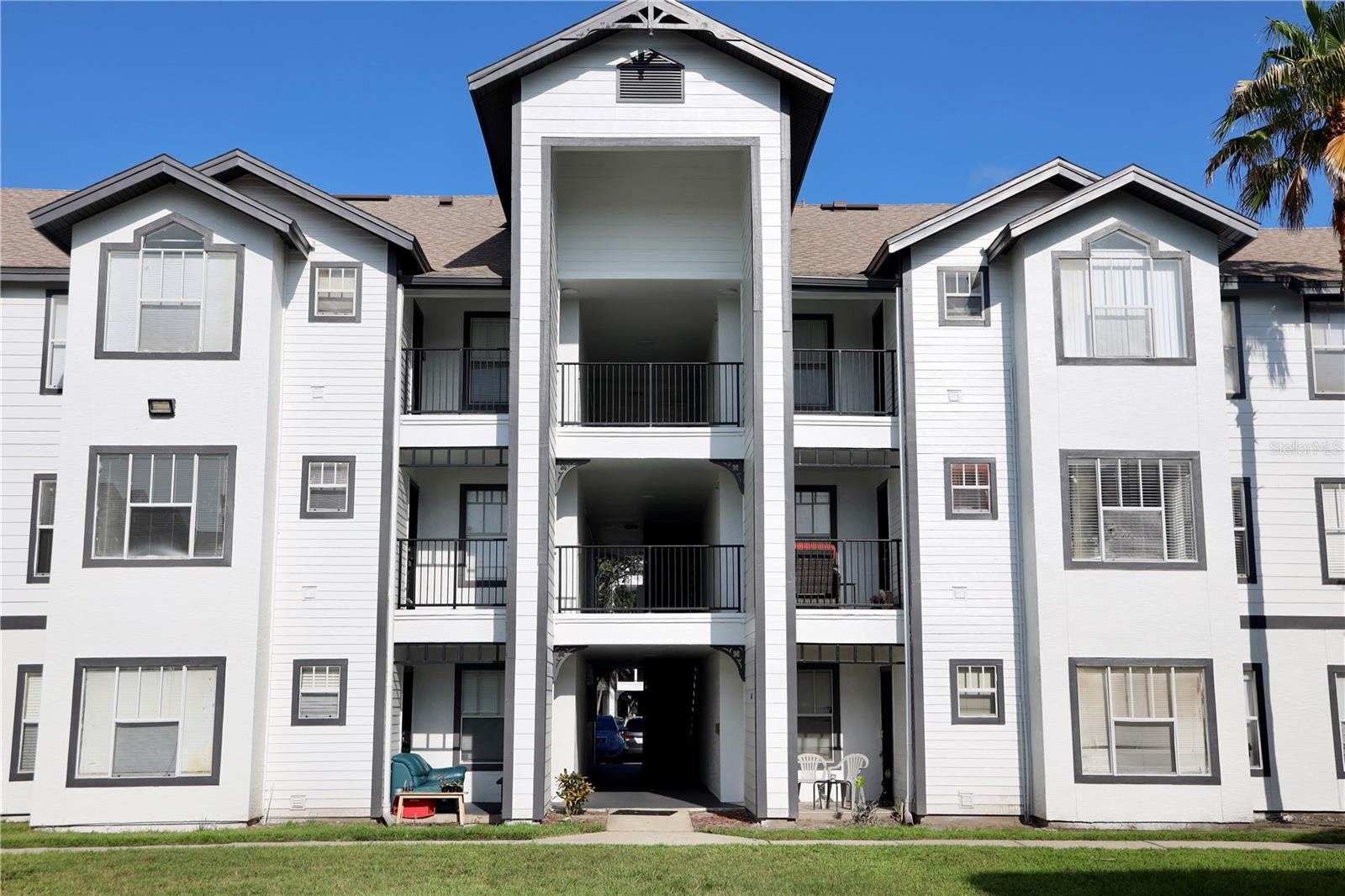 2209 Antigua Place 828 — photo