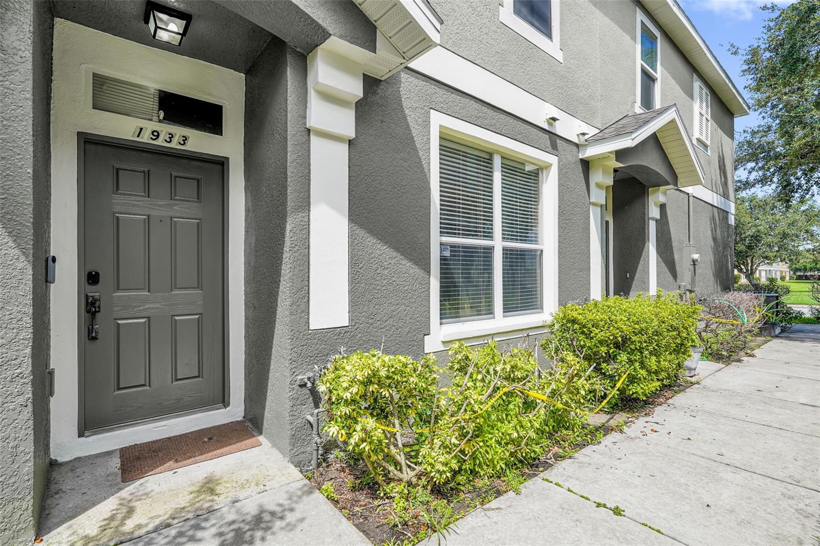 1933 Estancia Circle 1933 — photo