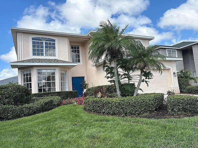 7462 Featherstone Boulevard — photo