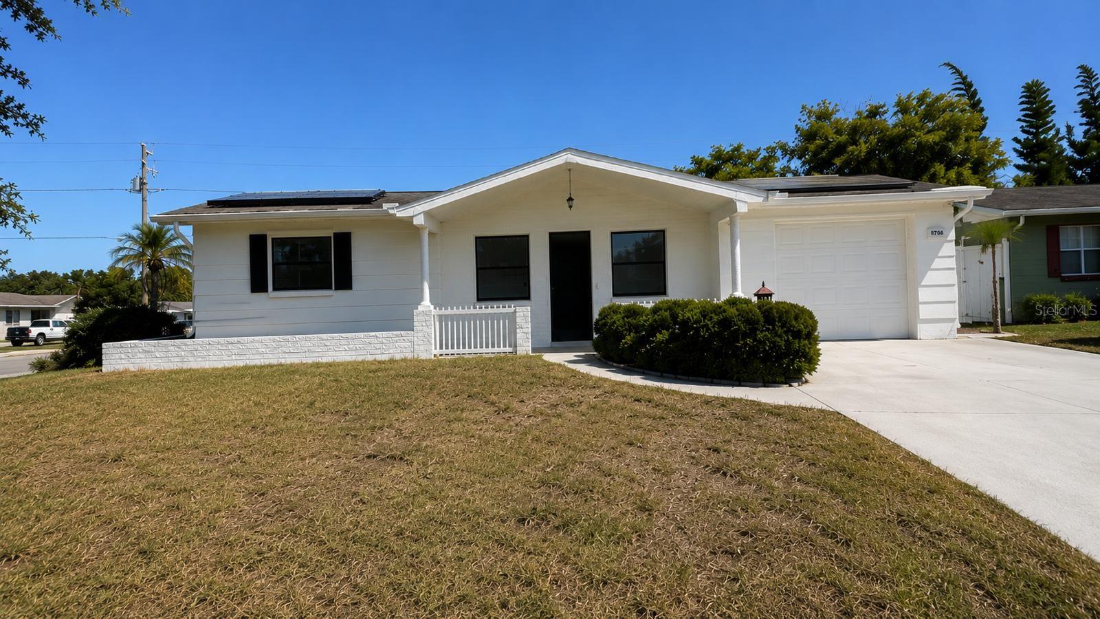 3708 Holiday Lake Drive — photo