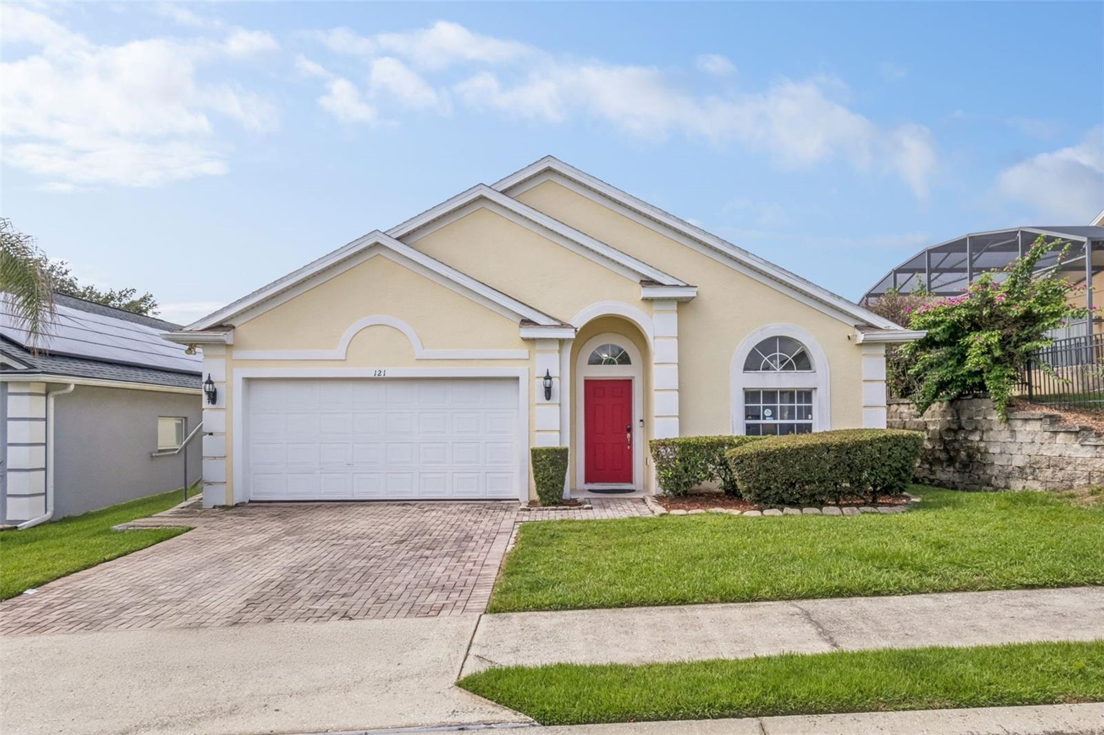 121 Vine Drive — photo